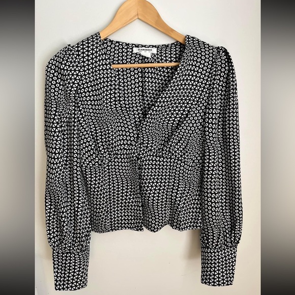 Glamorous blouse - Picture 1 of 2